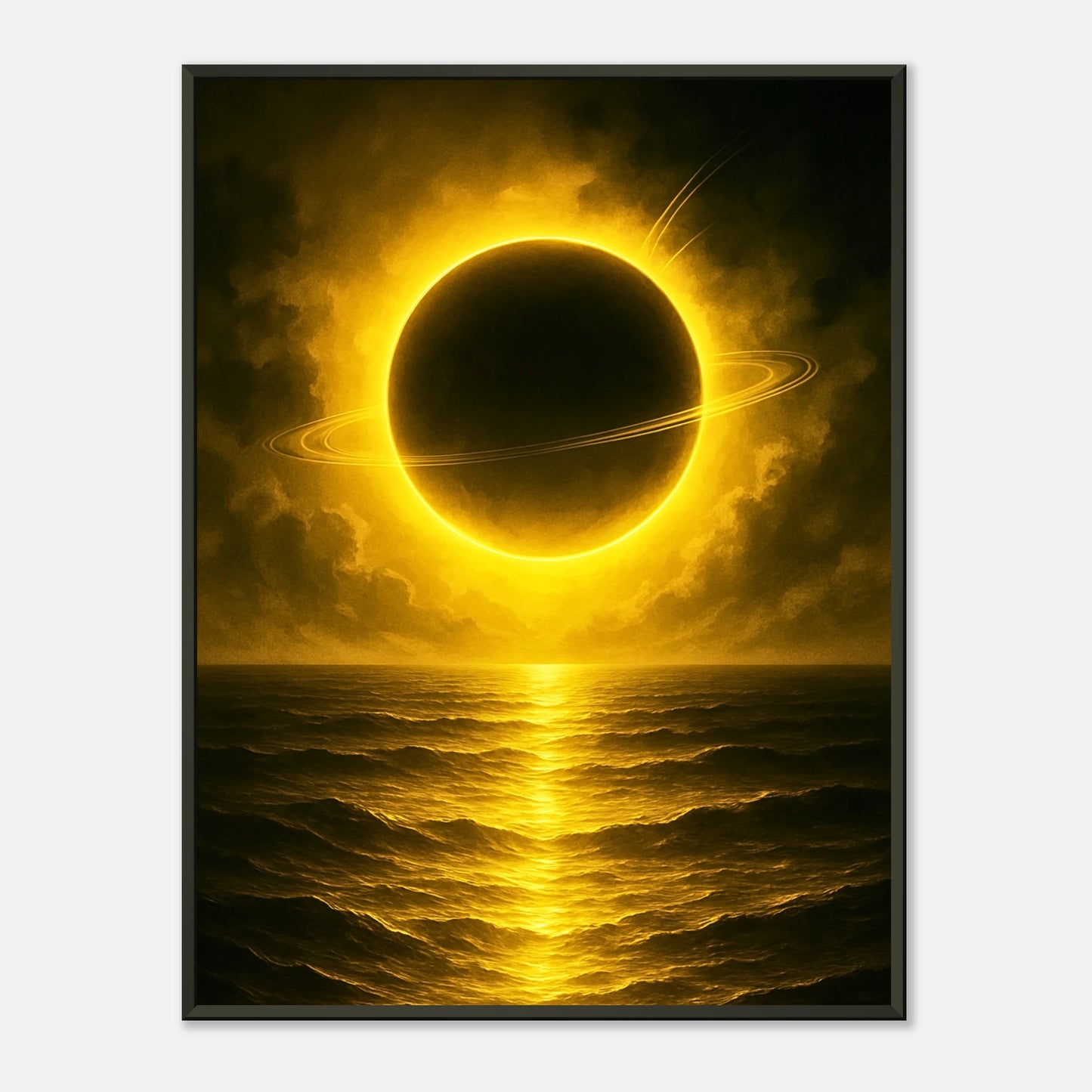 Golden Sea kosmisches Meer Wandbild mit schwarzem Metallrahmen, leuchtender Planet über goldenem Ozean in mystischer Atmosphäre