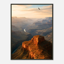 Majesty Unbound Poster im schwarzen Metallrahmen – beeindruckender Grand Canyon bei Sonnenuntergang, modernes Natur-Wandbild von Defa Designs.
